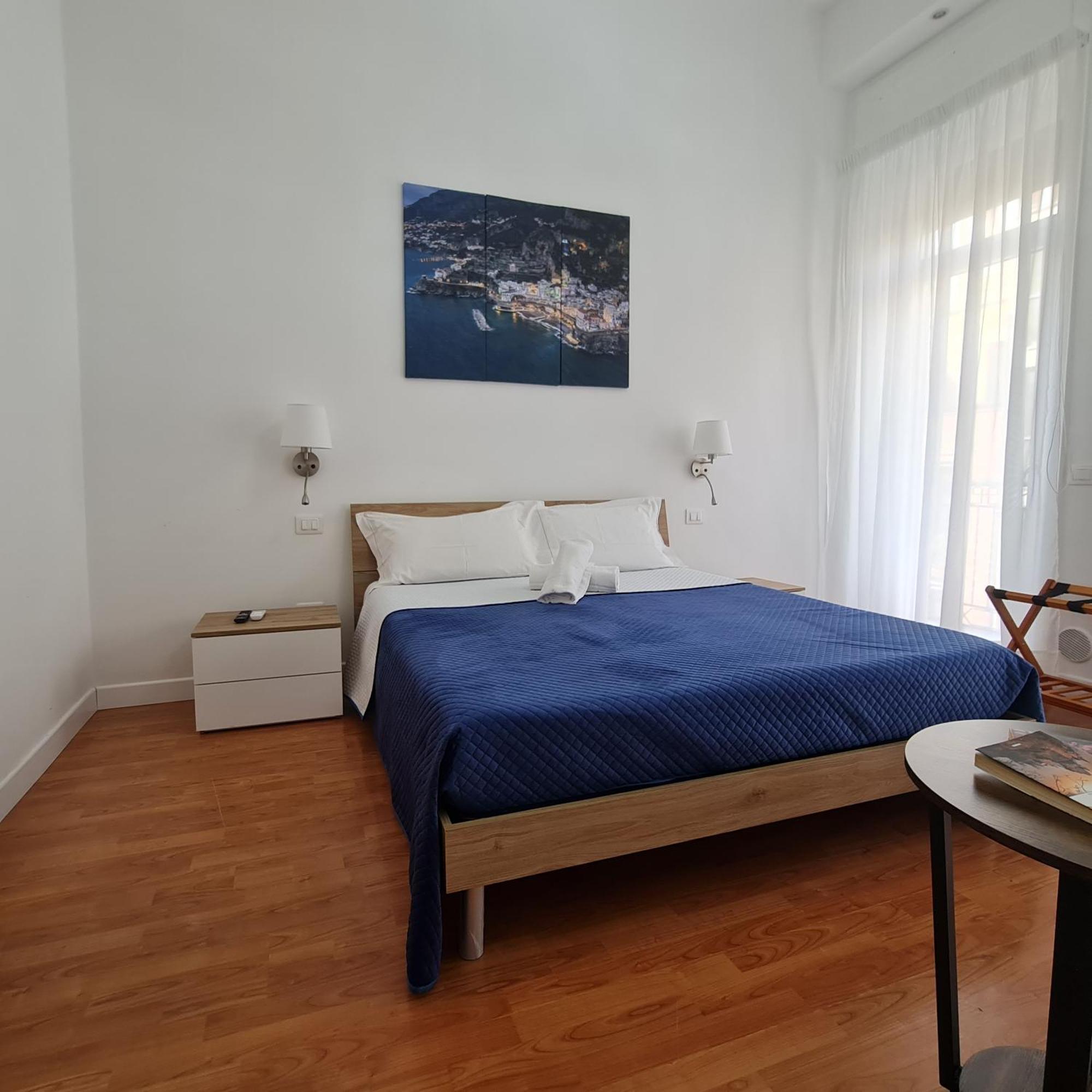 Mare Fuori B&B Salerno Exterior photo